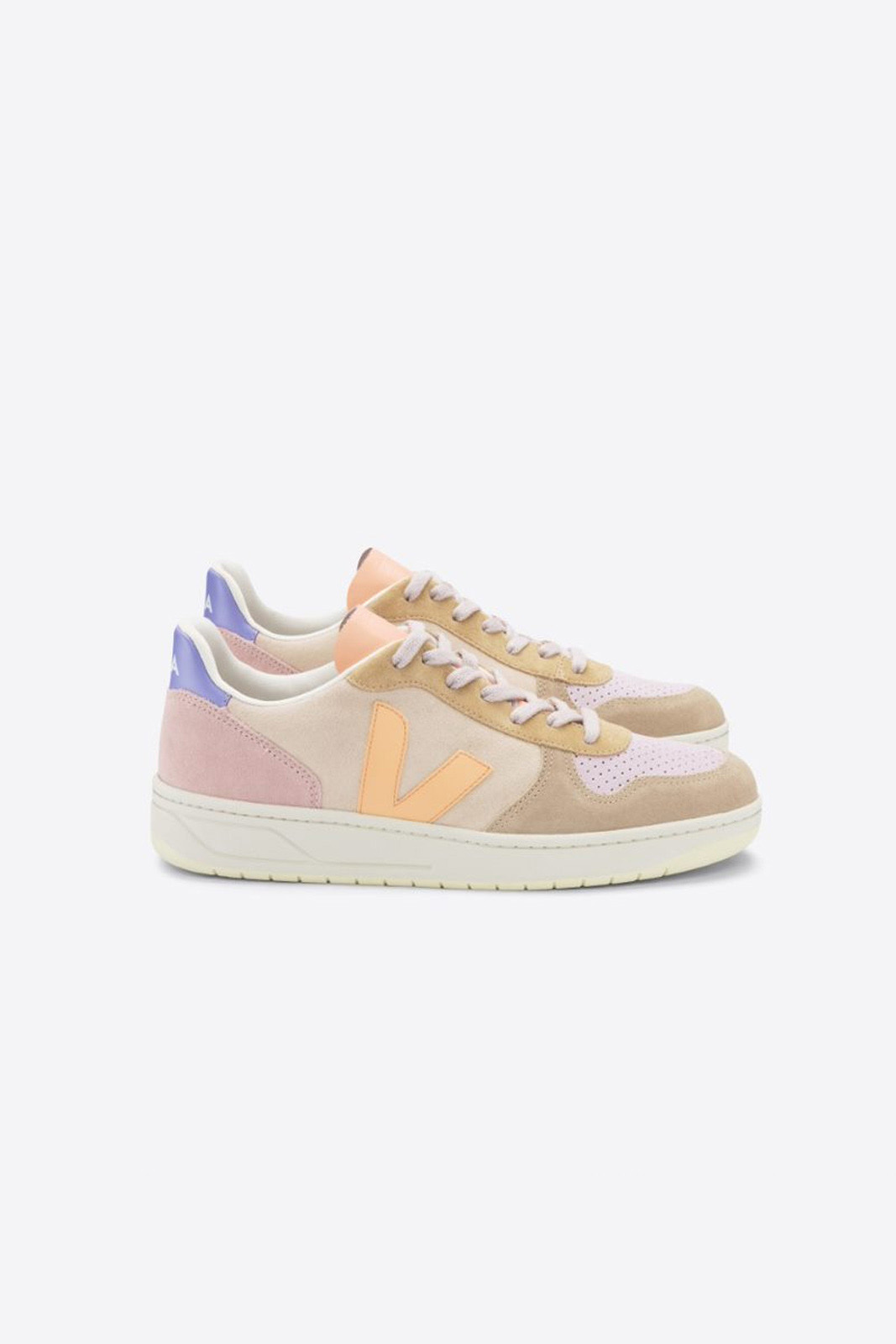 Veja clearance v10 40